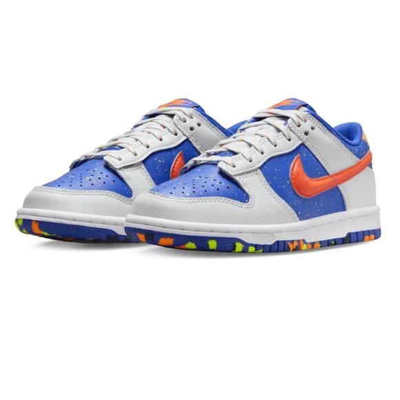 NEW NIKE kids dunk low splatter sneakers in photon dust/total orange-astronomy b - Picture 2 of 8